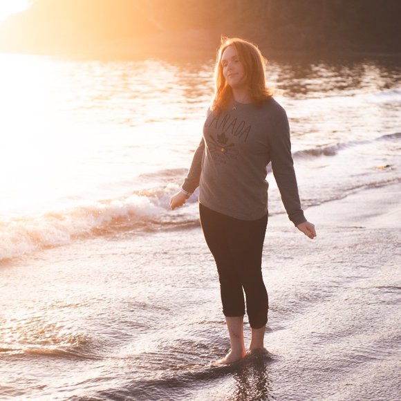 Meet your Posher, Oliviana - Picture 4 of 5